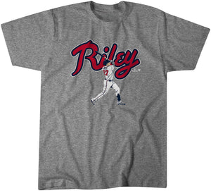 Austin Riley: Slugger Swing Shirt - MLBPA Licensed - BreakingT